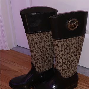 Michael Kors Rainboots